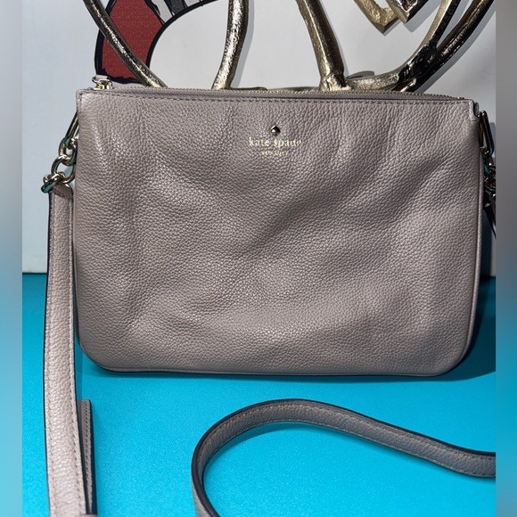 kate spade Handbags - Kate Spade Crossbody Bag